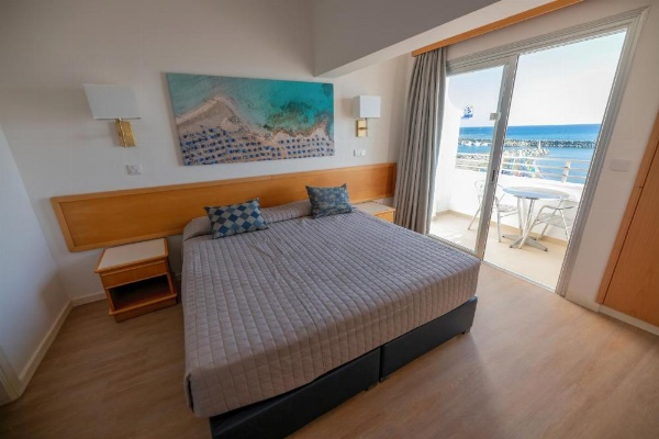 Tylos Beach Hotel image 32